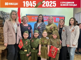 Конкурс чтецов "Память в строках" Конкурс чтецов "Память в строках".